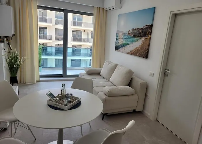 Scheer Sea View Apartment *