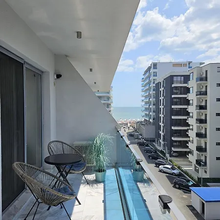 Scheer Sea View Apartment *